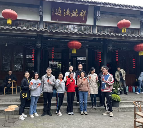 綿陽市先鋒醫(yī)療器械有限公司：凝聚團隊力量，共筑先鋒夢想 —— 2023年春季團建活動紀實